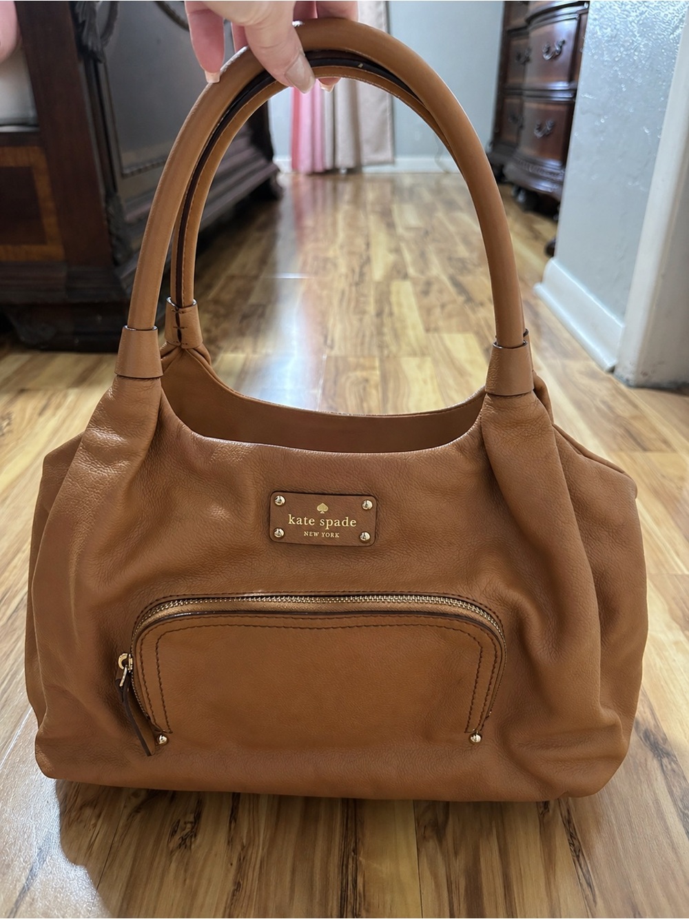 👜 Kate Spade New York Leather Shoulder Bag – Color Camel - Picture 4 of 9